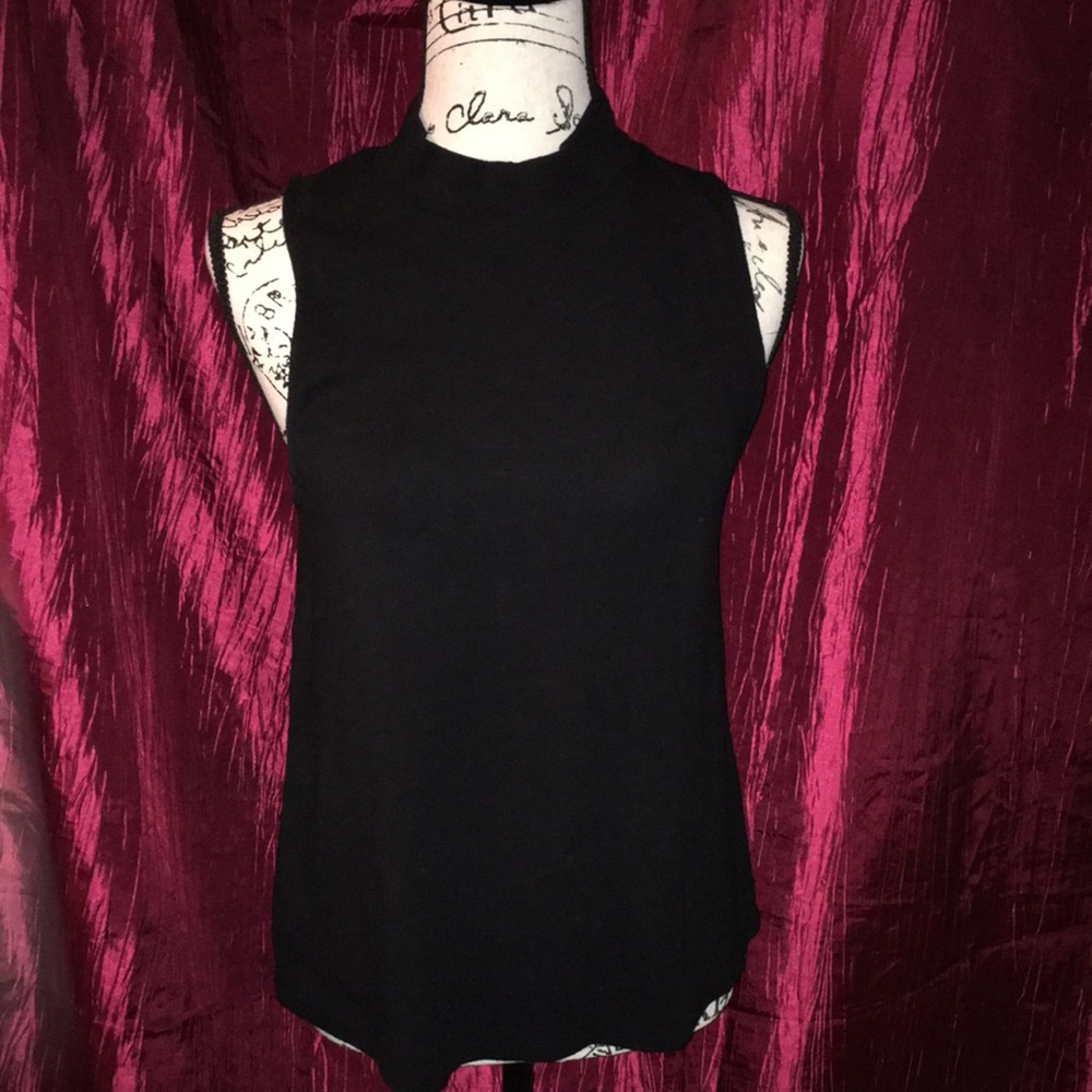Stateside top black small EUC